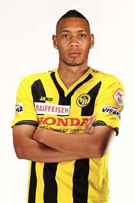  基拉姆·瓦罗(Guillaume Hoarau)