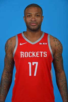 P.J.塔克(P.J. Tucker  )