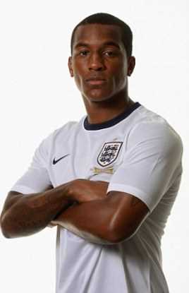 威兹德姆(Andre Wisdom)