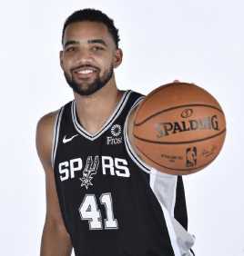 特雷-莱尔斯(Trey Lyles)