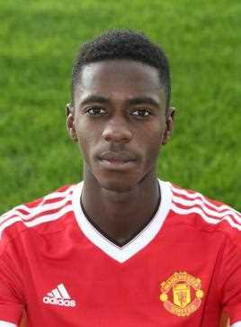  阿克塞尔·图安泽比(Axel Tuanzebe)