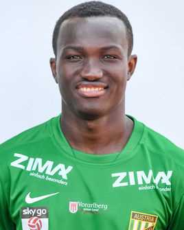  拉斐尔·德瓦梅纳(Raphael Dwamena)