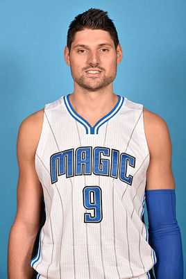 尼古拉-武切维奇(Nikola Vucevic)